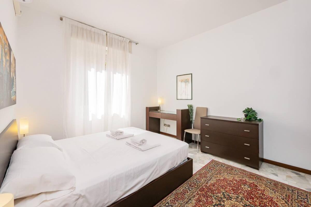 Ihost Apartment - Veneziano 8 Milão Exterior foto