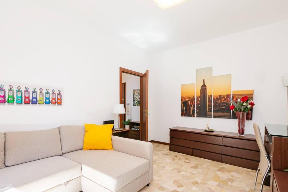 Ihost Apartment - Veneziano 8 Milão Exterior foto
